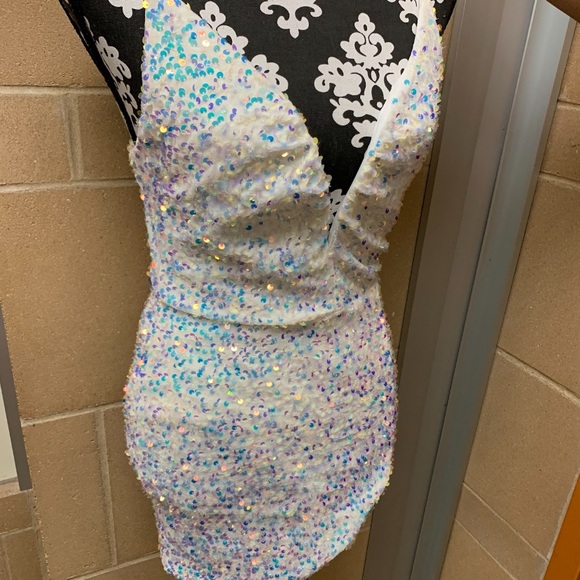 Lucy in sky dress size M - Picture 3 of 4